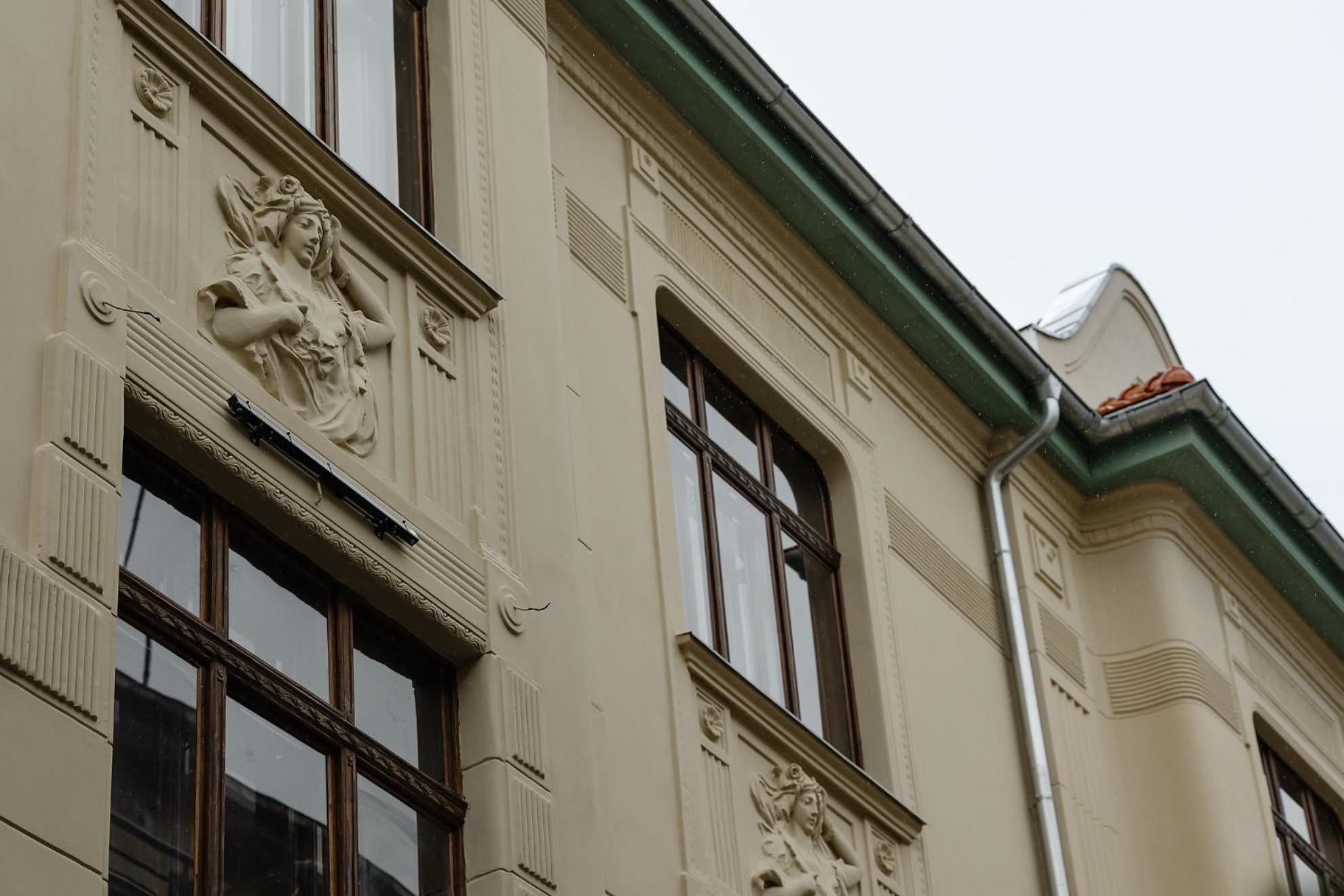 1910 Boutique - Self Check-In Only Hotel Brasov Exterior photo